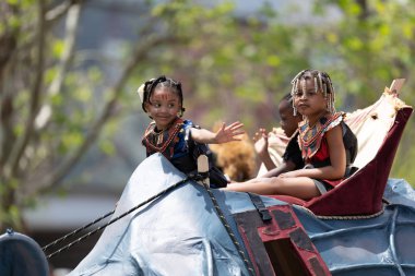 Geçit Töreni Çemberi