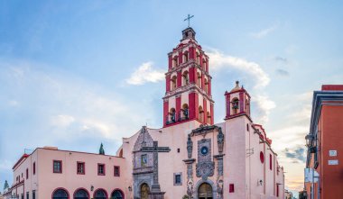 Queretaro Eyaleti 'nin Meksika şehri Santiago de Queretaro' daki St. Dominic Tapınağı.