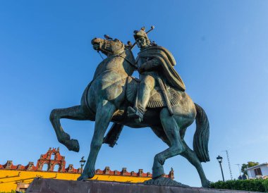 San Miguel de Allende, Guanajuato, Meksika - 25 Kasım 2019: Ata binen Ignacio Allende 'nin heykeli