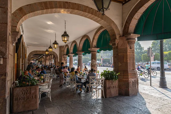 Morelia Michoacan México Novembro 2019 Pessoas Almoçando Nos Restaurantes Longo — Fotografia de Stock