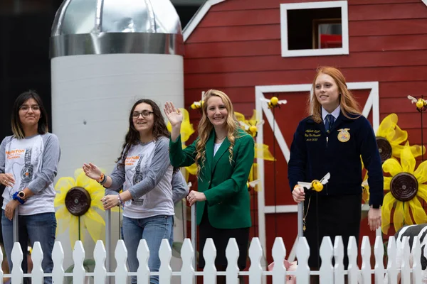 Houston Texas Eua Novembro 2019 Thanksgiving Day Parade Jovens Mulheres — Fotografia de Stock