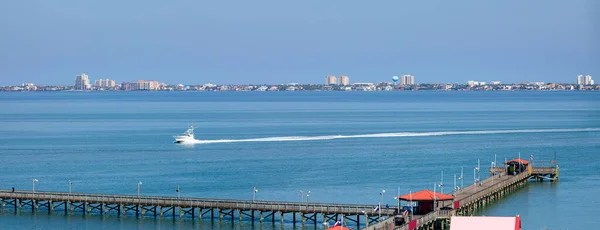 Veduta Dell Isola Del Padre Sud Attraverso Laguna Madre Port — Foto Stock