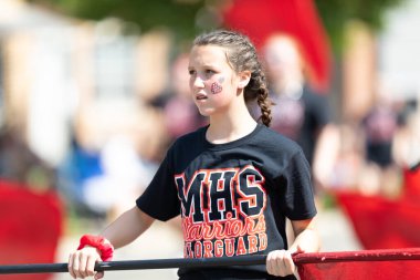 Arlington, Teksas, ABD - 4 Temmuz 2019: Arlington 4 Temmuz Geçit Töreni, James W. Martin Lisesi üyeleri, Warrior Band, geçit töreninde sahne aldılar.