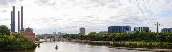 Vista Sul Fiume Mississippi Con Vista Sul Steamplant Minneapolis Minnesota — Foto Stock