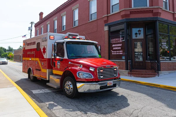 Crown Point Indiana Usa Juli 2019 Freightliner Ambulans Svarar Ett — Stockfoto