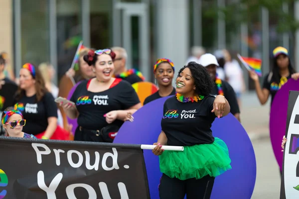 Cincinnati Ohio Usa Června 2019 Cincinnati Pride Parade Skupina Žen — Stock fotografie