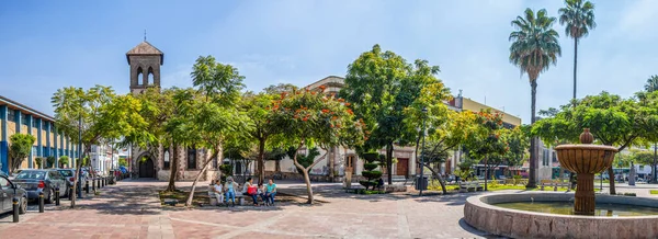 Guadalajara Jalisco México Noviembre 2019 Gente Disfrutando Del Día Jardín — Foto de Stock