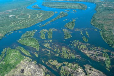Victoria Şelaleleri ve Zambezi Nehri havadan, Zimbabve