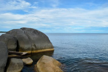 Kıyı şeridi gökyüzü, Kande Sahili, Malawi Gölü