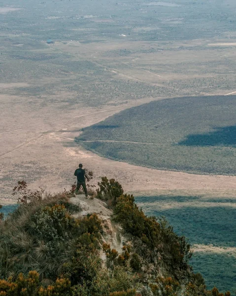 Vandring Natursköna Vulkaniska Klippformationer Mount Longonot Kenya — Stockfoto