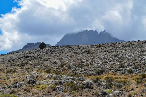 Paisagens Montanhosas Panorâmicas Contra Céu Monte Kilimanjaro Tanzânia — Fotografia de Stock