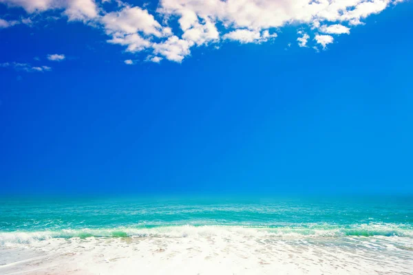 Scenic View Calm Ocean Blue Sky — Stock Photo, Image