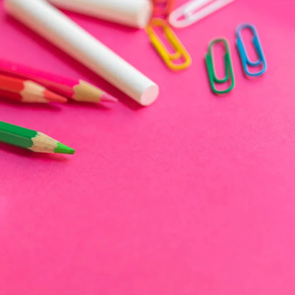 Terug Naar School Items Voor School Roze Achtergrond Onderwijs Concept — Stockfoto