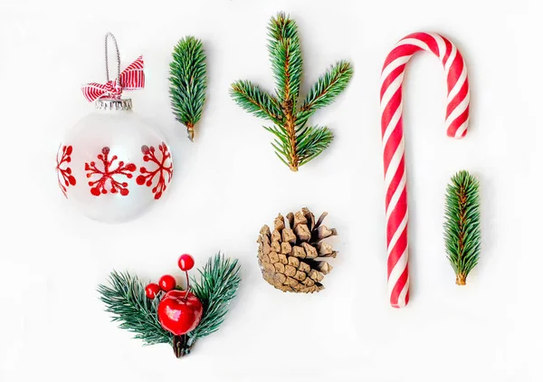 Χριστουγεννιάτικη Συλλογή Διακόσμηση Κλαδιά Δέντρων Ελάτης Και Παιχνίδια Για Mock — Φωτογραφία Αρχείου