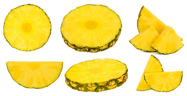 Kolekcja Ananas Białym Tle Dojrzały Ananas Kawałki Kawałki — Zdjęcie stockowe