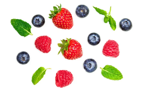 Verschiedene Frische Sommerbeeren Isoliert Auf Weißem Hintergrund Draufsicht Erdbeere Himbeere — Stockfoto