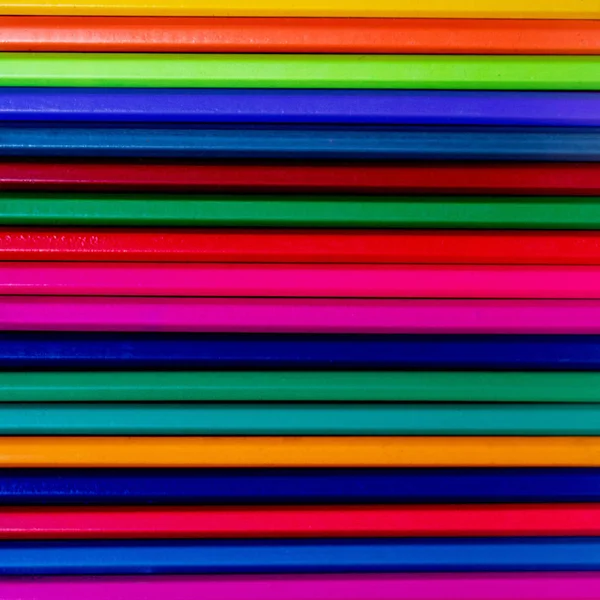 Volver a la escuela Antecedentes. Patrón de colores pensils. De cerca. . — Foto de Stock