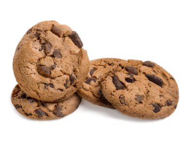 Çikolatalı kurabiye beyaz arka plan üzerinde izole. Yığın ama