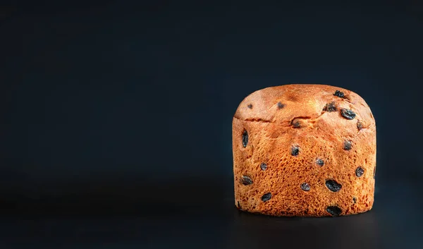 Panettone di torta di Natale. Deliziosa torta di Natale decorato wi — Foto Stock