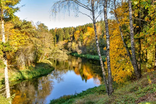 Река Осенью Аникшяй — стоковое фото