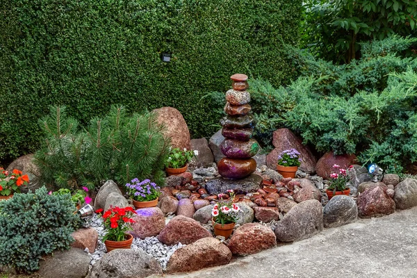 Fountain Yard Made Stones Illuminated Lamps — Stock Photo, Image