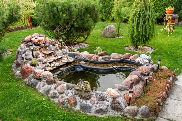 Şelale Bahçemde Taşlarından Yapılmış — Stok fotoğraf