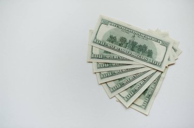 Doları banknot topluluğu. beyaz bitti izole