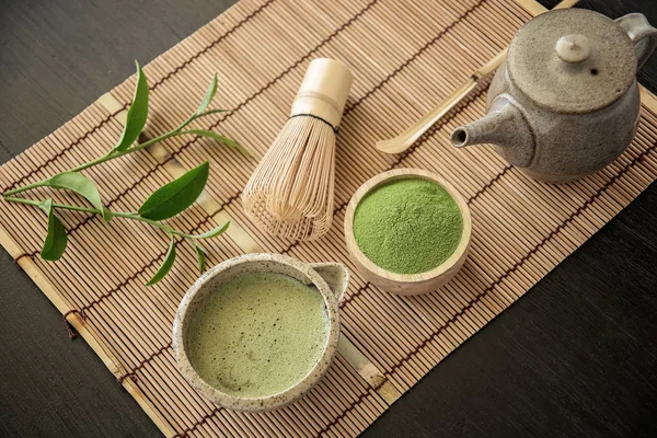 Bovenaanzicht Van Biologische Groene Matcha Thee Bamboe Servet — Stockfoto