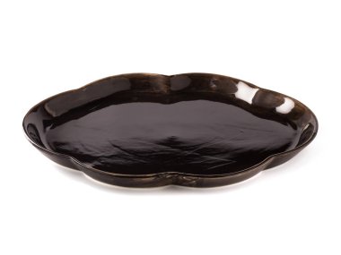 Beyaz arka plan üzerinde izole koyu plaka.