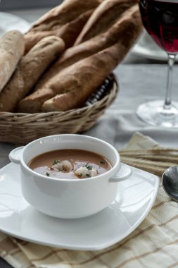 Krem taze sebze kase masada karides çorbası.