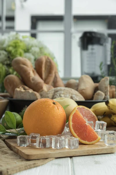 Oranges Different Fruits Table Clean Eating Concept — Stock Photo, Image