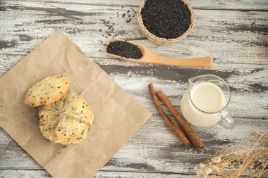 susam ve süt, ile tatlılar ev yapımı tatlı kurabiye