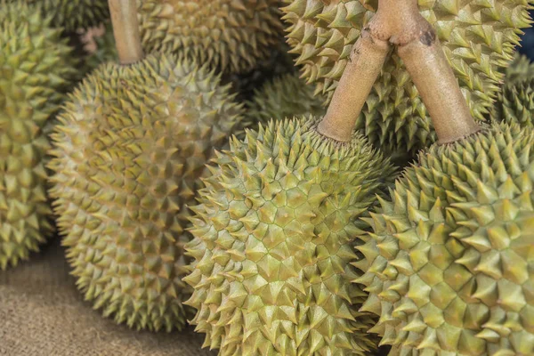 Grupo Frutas Durianas Malcheirosas Mercado Tailândia — Fotografia de Stock