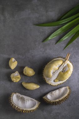 Durian tatlı meyve diyet beslenme madde konsepti ile için.