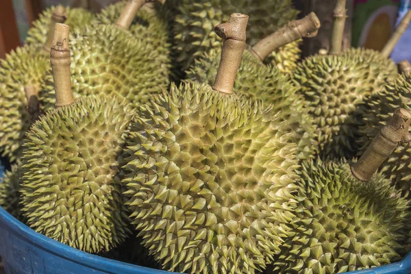 Grupo Frutas Durianas Malcheirosas Mercado Tailândia — Fotografia de Stock