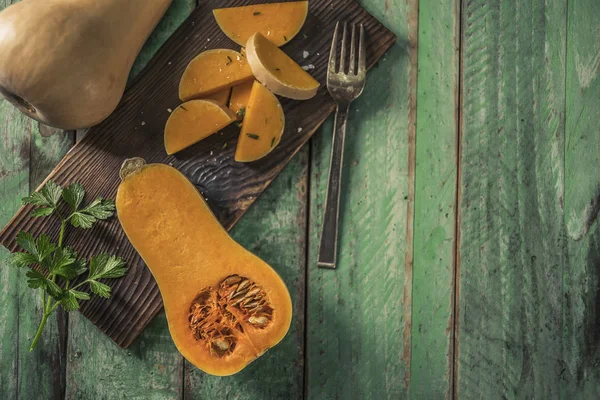 Sliced Butternut Squashes Old Wood Background Pumpkin Pieces Harvest Fall — Stock Photo, Image