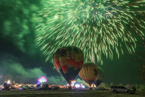 Lampang Tayland Şubat 2018 Havai Fişeklerle Lampang Balon Fiesta — Stok fotoğraf