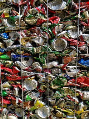 Bangkok, Tayland - 20 Eylül 2018 : eski alüminyum yığını olmak