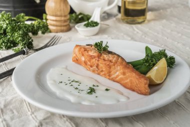 Somon balığı Izgara Bonfile