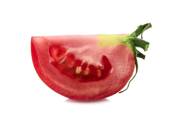 Tomates aislados en blanco. Tomate con gotas. aislado en blanco —  Fotos de Stock