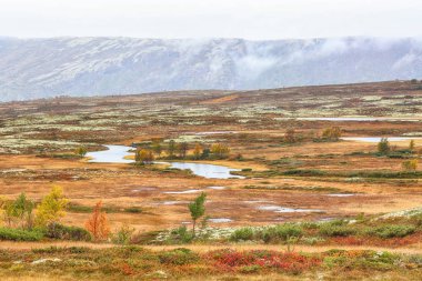 Kvikne District, Norway noktasındaki dağlar 