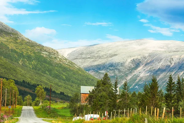 Road Storlidalsvegen, Noruega — Foto de Stock