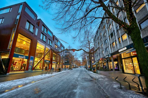ノルウェー、トロンハイムのノルドレ通り — ストック写真