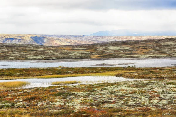 Lake stor Sverje, Noorwegen — Stockfoto