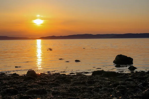 Puesta Sol Colorida Verano Fiordo Trondheim Noruega — Foto de Stock