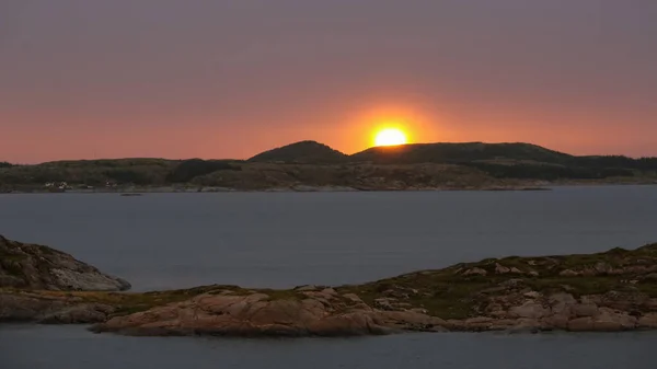 Soleil Minuit Été Risvaer Norvège Mer Norvégienne — Photo