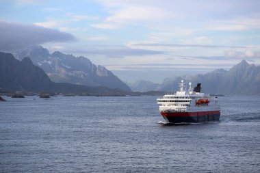 Vestfjorden, Lofoten Adaları, Norveç 'te gemi turu 