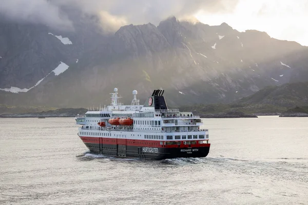 Lofoten Ostrovy Norsko 2020 Plavební Loď Richard Vestfjorden — Stock fotografie