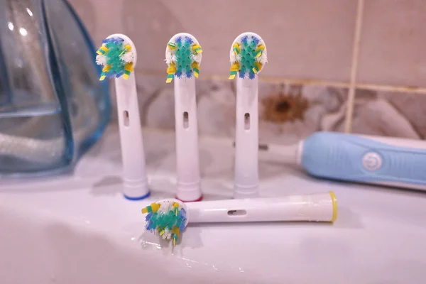 Spare Brush Heads Electric Toothbrush Clean Much More Effectively Conventional — Stock Photo, Image