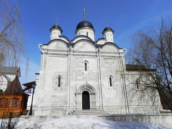 Serpukhov Vladychny Kadınlar Manastırı Birçok Turist Tarafından Ziyaret Kutsal Bir — Stok fotoğraf